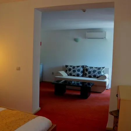 Guest house Paloma 3*