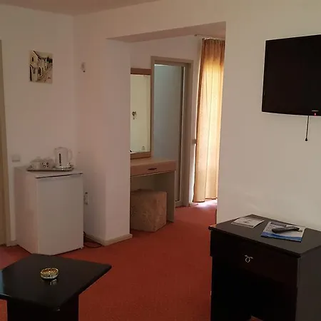 Paloma 3*