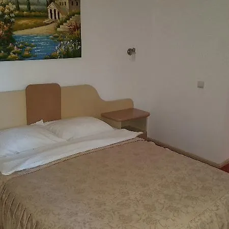 Paloma 3*